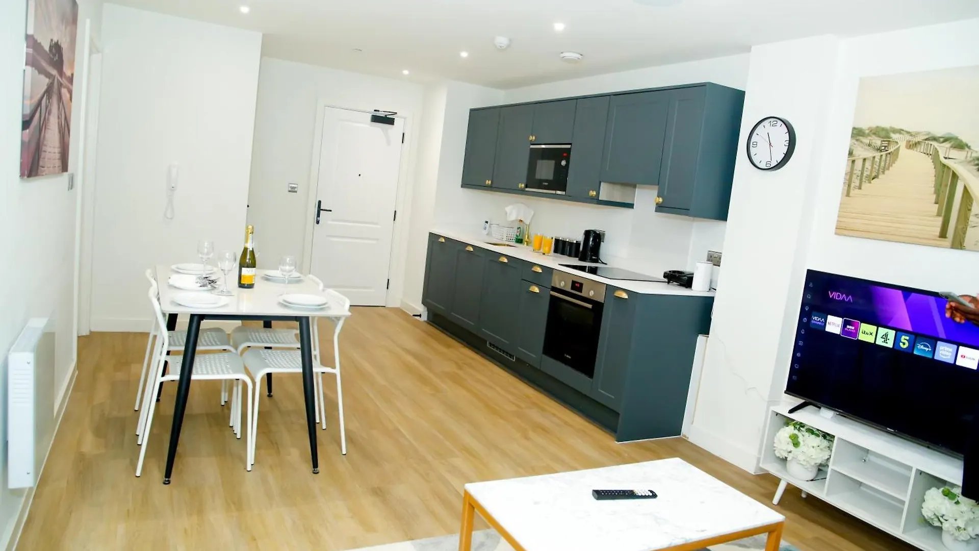 Jazreal Luxury Apartment - Leeds City Centre