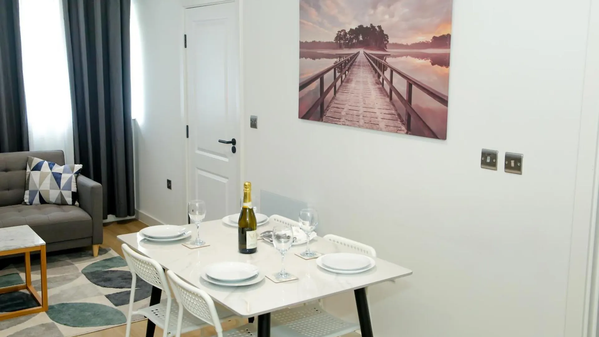 Jazreal Luxury Apartment - Leeds City Centre 0*,  Egyesült Királyság
